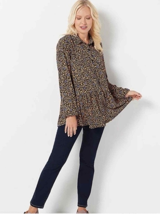 LOGO by Lori Goldstein Tops - LOGO Lori Goldstein Leopard Floral Print Button Front Swing Tunic Blouse Large